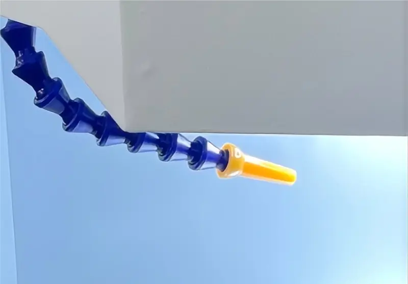 输出头